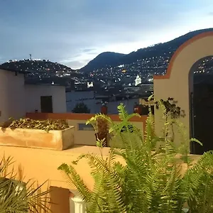 2* Bed and breakfast Casa Vista Hermosa